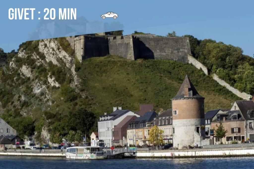 Laissez-Vous Enchanter Par La Vallee De La Meuse Hastiere-par-dela Eksteriør billede